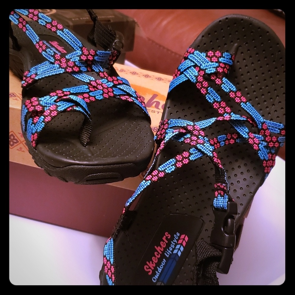 Skechers Sandals - Picture 1 of 2
